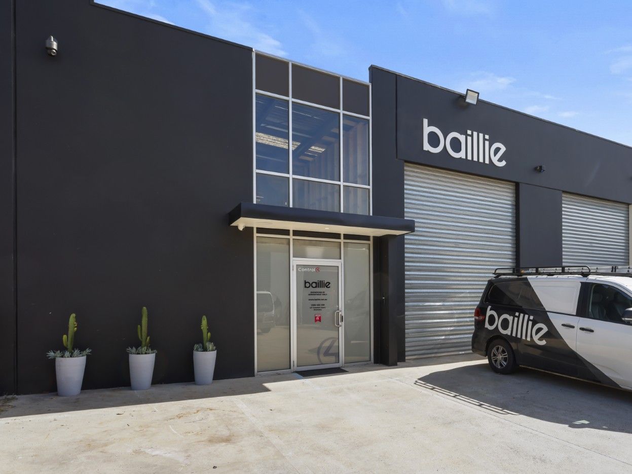 Baillie's Dromana studio and workshop, with a company van out front